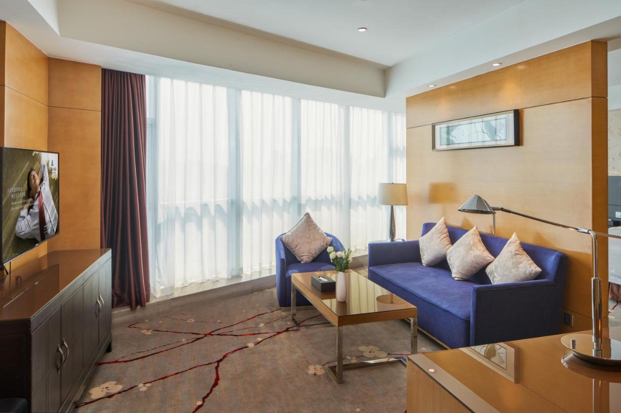 Yueyang Grand Skylight Hotel Exterior photo